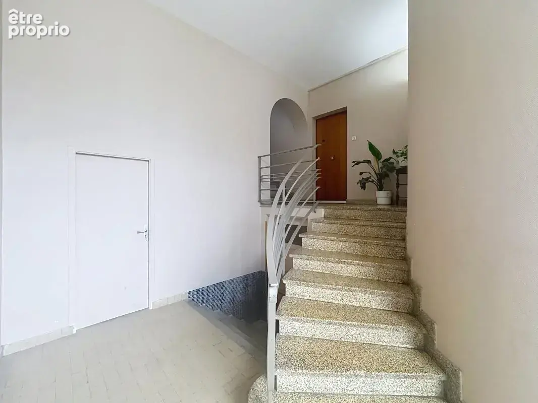 Valence centre ville - 75.45m² - 2 chambres - photo 3
