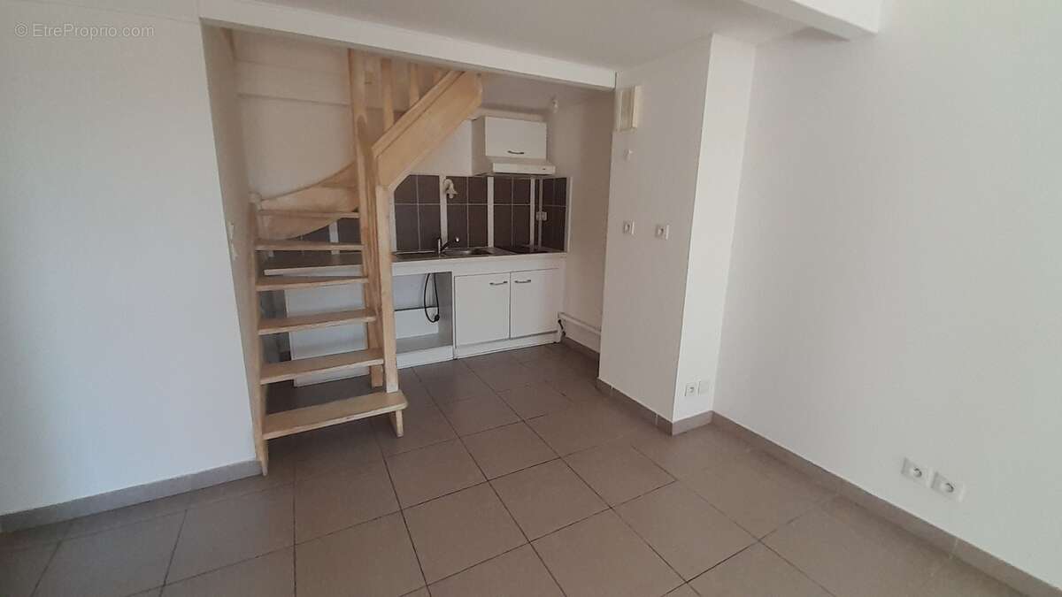 Appartement à CASTELNAU-LE-LEZ