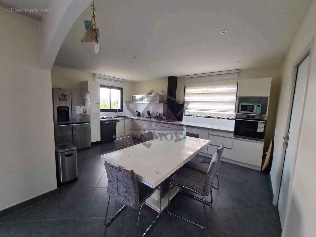 Maison à SAINT-AMBROIX