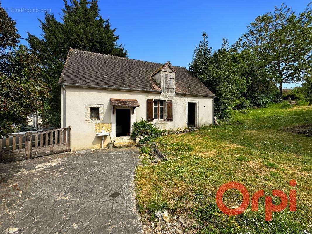 Maison à BRUERE-ALLICHAMPS
