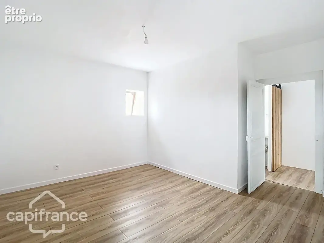 Maison rénovée 7 pièces + studio THOUARS (79) - photo 15