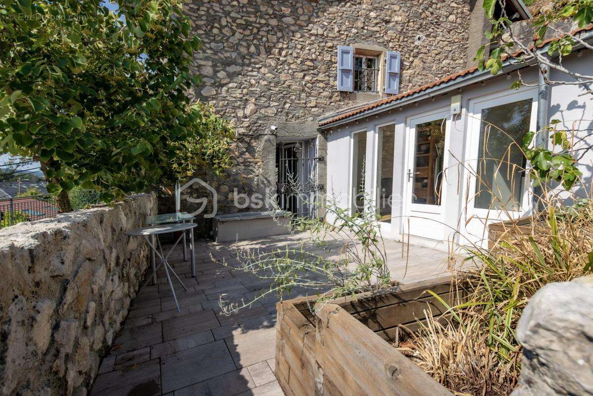 Maison de caractère 205 m2, à 10 minutes du canton de Genève - photo 17