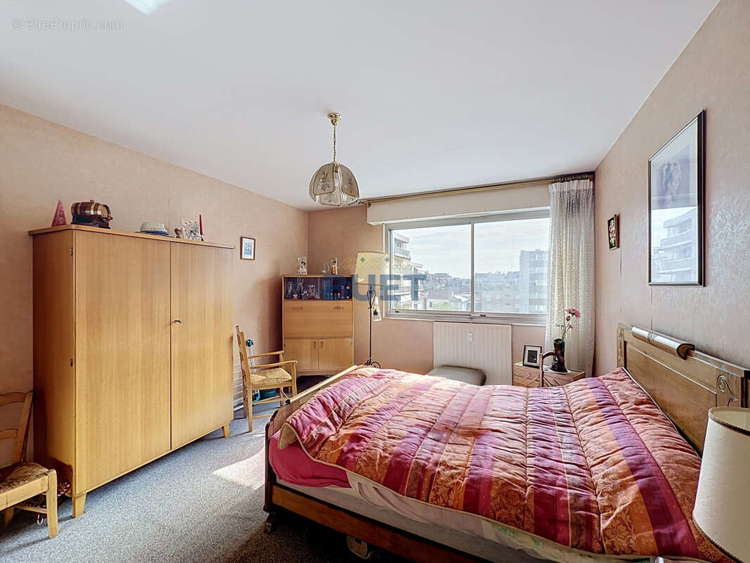 Appartement Type 4 Quartier MONTCHAPET / JOUVENCE - photo 7
