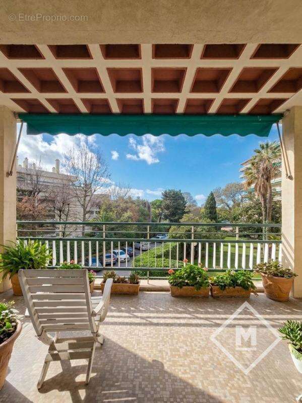 Appartement à MARSEILLE-8E