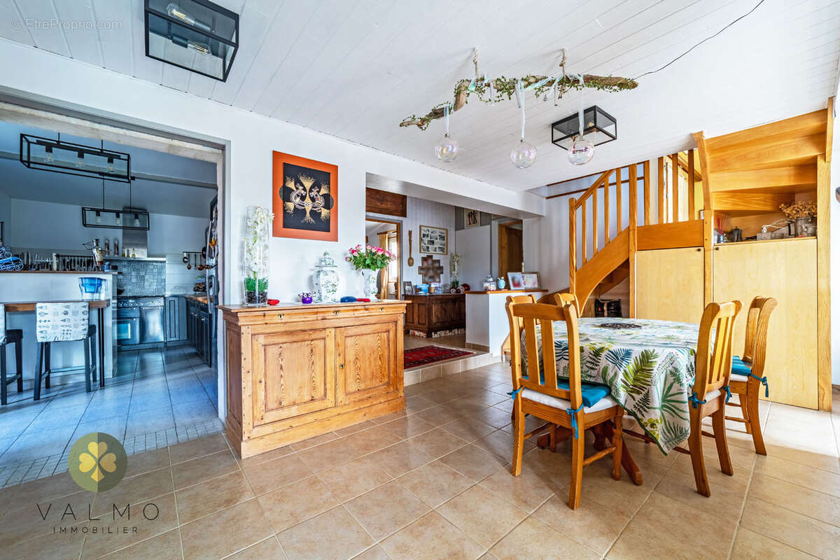 Maison à BLARU