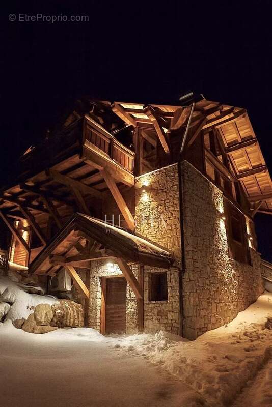 Maison à FONTCOUVERTE-LA-TOUSSUIRE