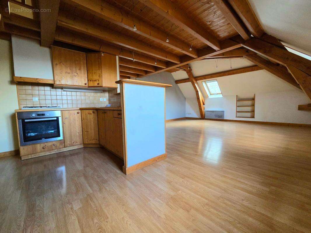 Appartement à SAINT-LAURENT-DU-PONT