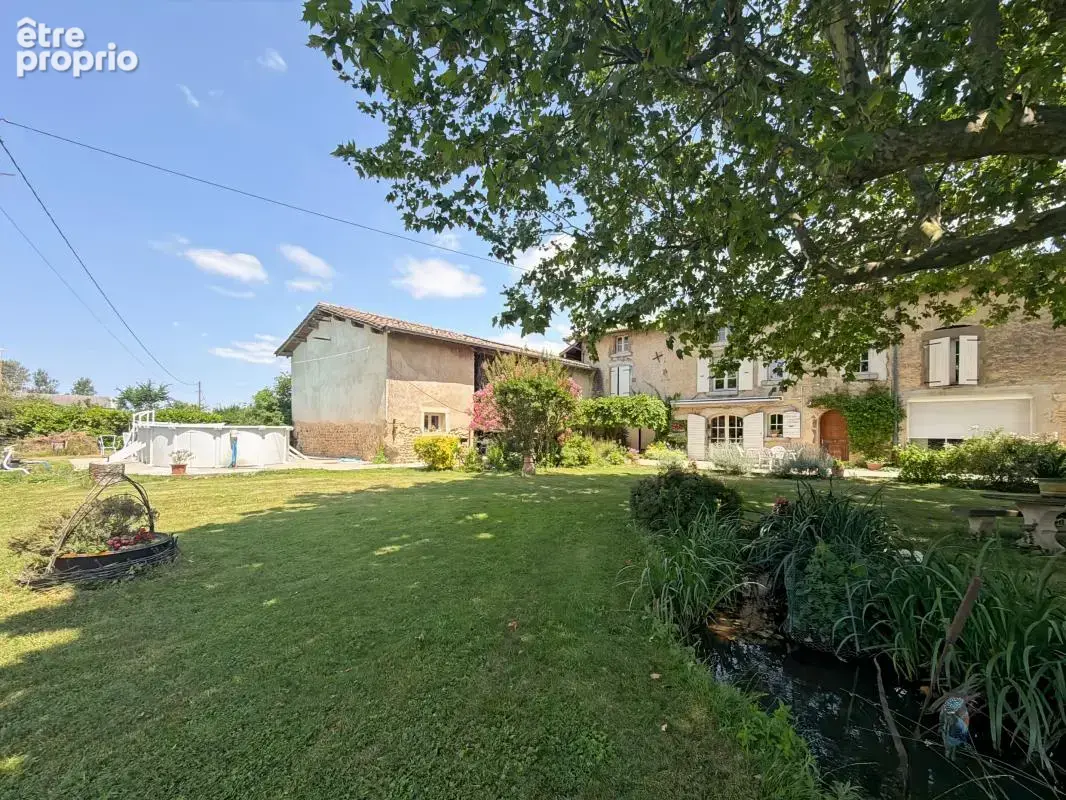 Corps de Ferme à vendre alixan - 322m² - étang - piscine - terrain - photo 2