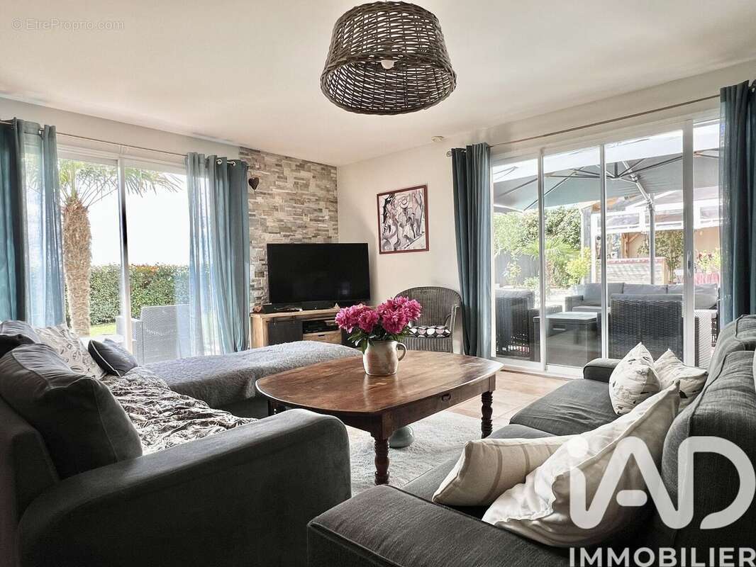 Photo 8 - Maison à BEAUGEAY
