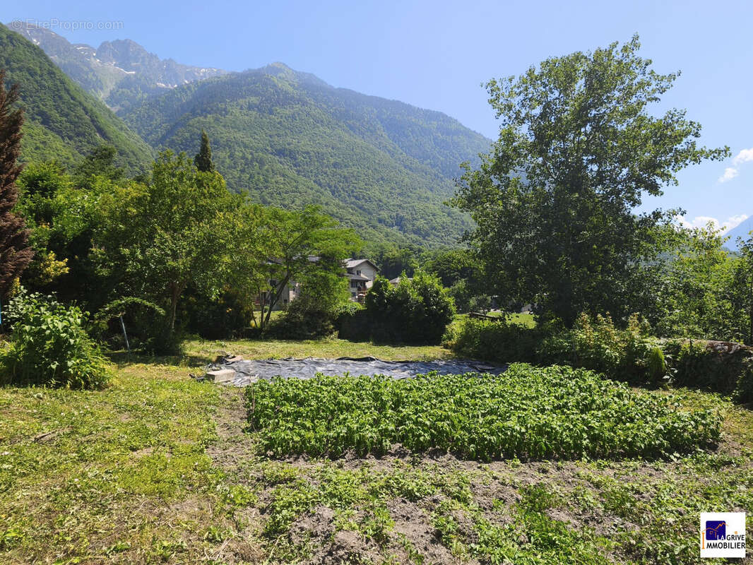 Maison 229 m² à Epierre  - photo 8