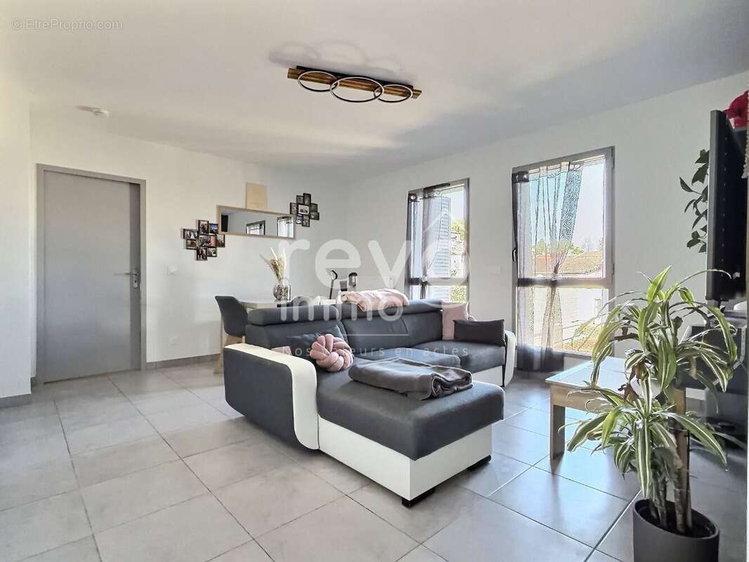 Appartement à MONTLUEL