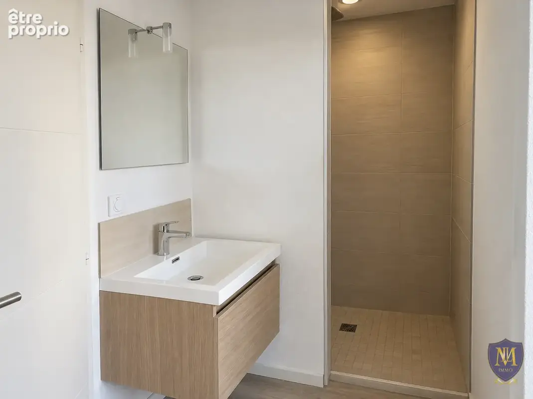 Saint-louis centre proche frontière appartement 5 pièces en triplex de 114 m2 - photo 8