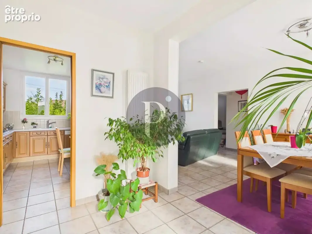 Maison indépendante avec jardin, sous-sol total - photo 4