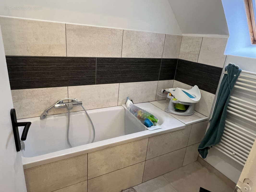 Maison à VOISCREVILLE