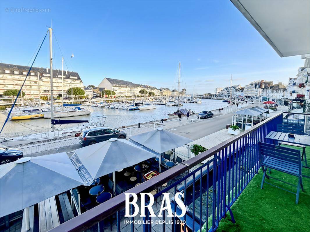 Appartement à LE POULIGUEN