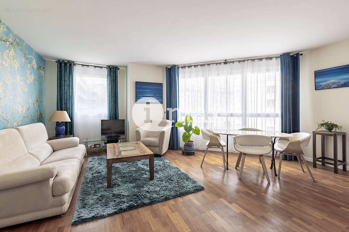 Appartement à LEVALLOIS-PERRET
