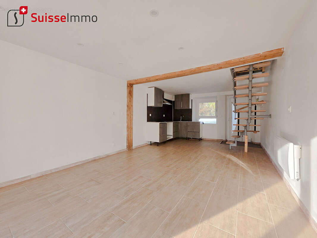 Maison à L'ISLE-SUR-LE-DOUBS