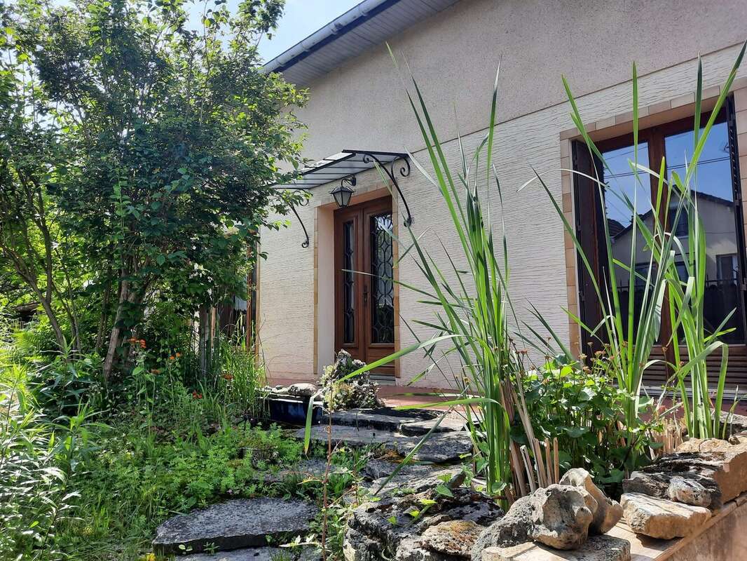Facade exterieure - Maison à CHELLES