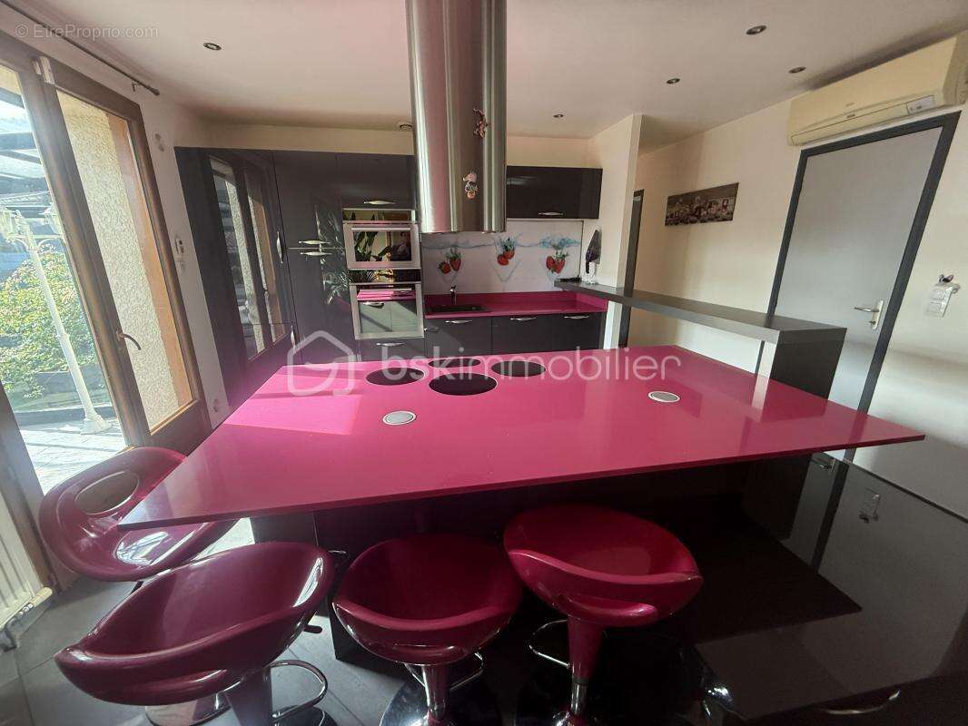 Maison à LES HAUTES-RIVIERES