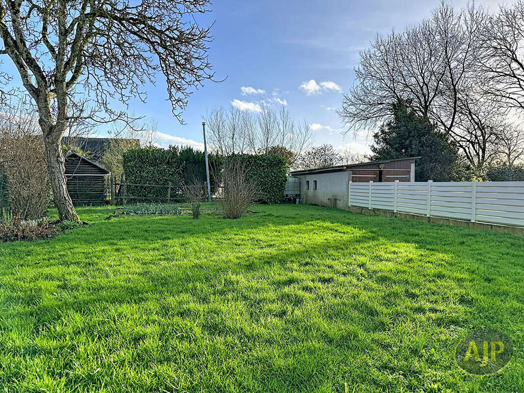 Maison à SAINT-AUBIN-DES-CHATEAUX