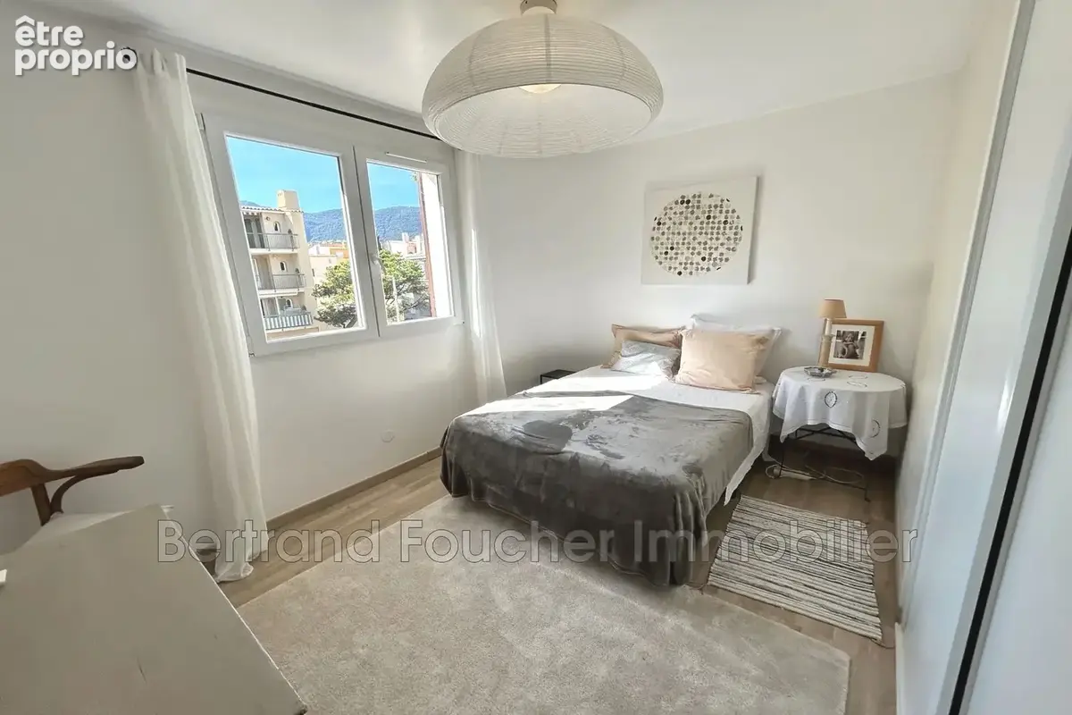 Appartement 3 pièces 59 m² à vendre à Cavalaire-Sur-Mer (83240) - photo 5