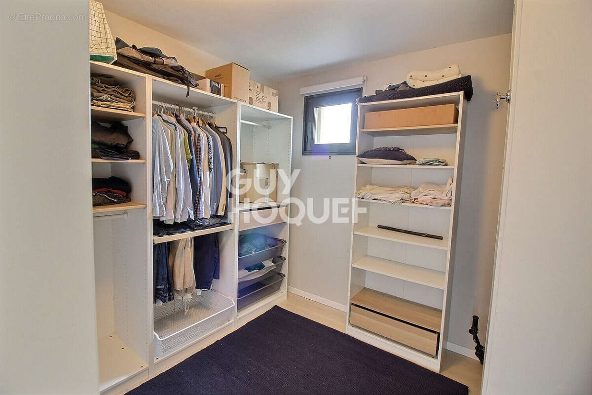 Appartement à PUTEAUX