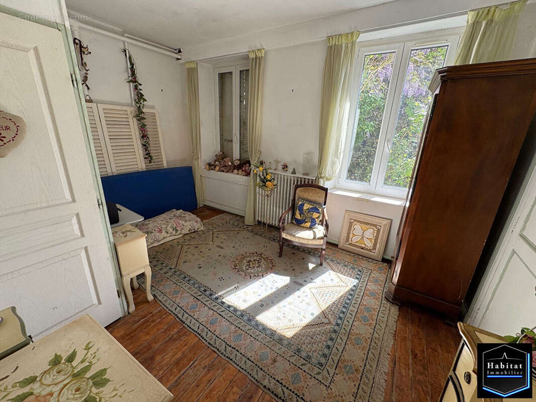 Maison LE PLESSIS BELLEVILLE 15min 10 pièce(s) 194 m2 - photo 9