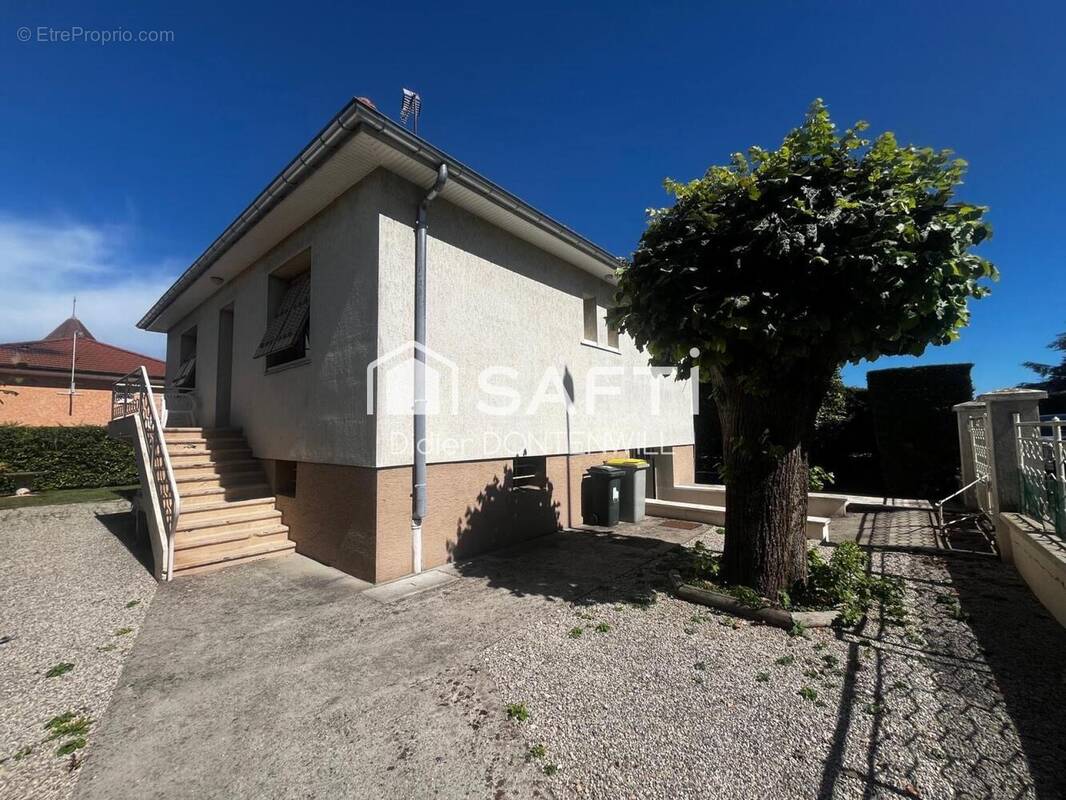 Photo 1 - Maison à CHARVIEU-CHAVAGNEUX