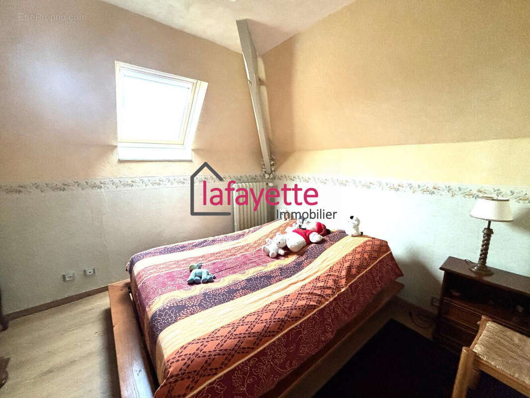 Maison à ECRAINVILLE