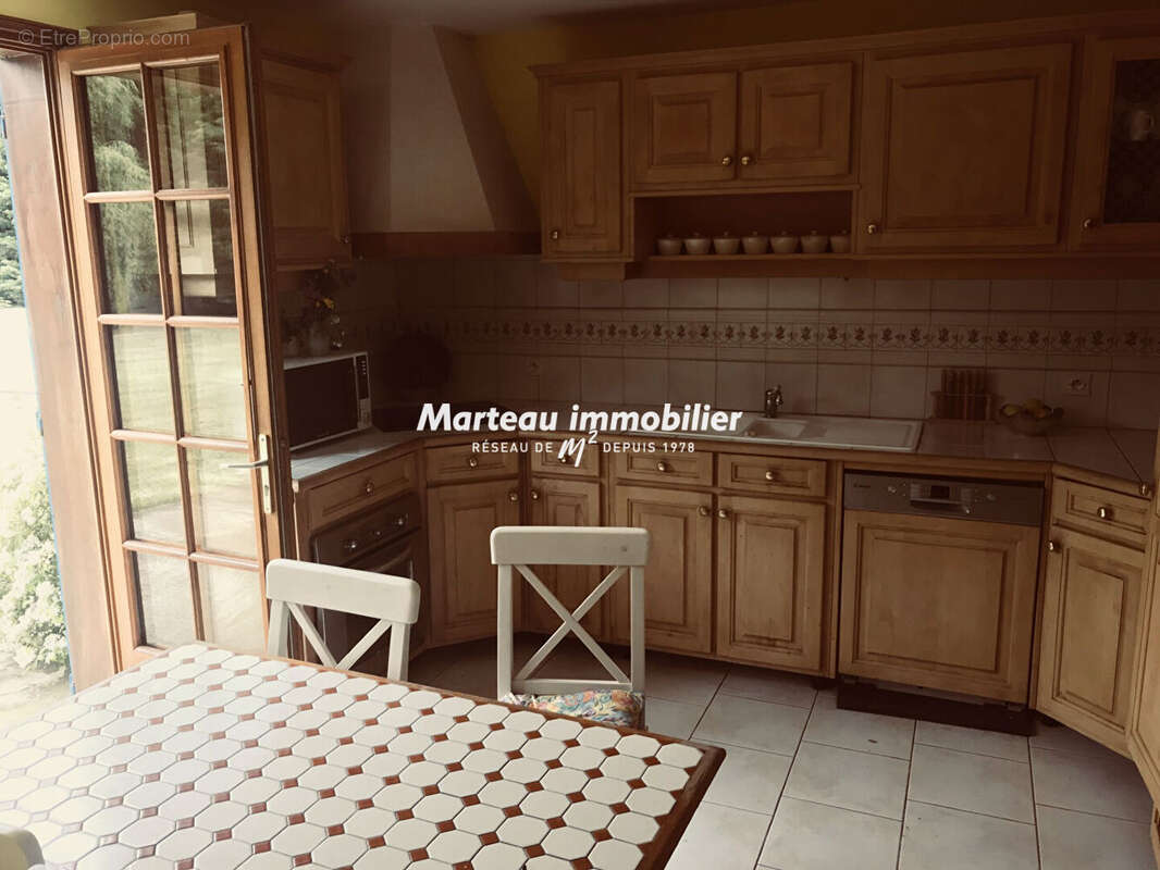 Maison à LA CHAPELLE-SAINT-REMY