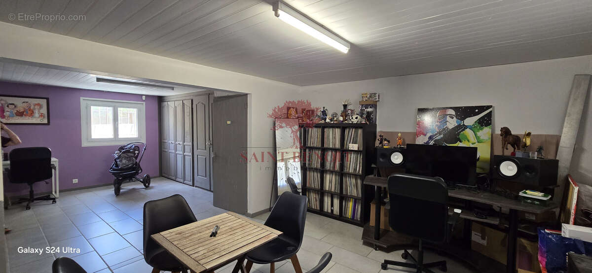 A VENDRE - A SAINT-ANDRE-DE-SANGONIS - MAISON de TYPE T4 de 85m2 avec garage de 55m2 et jardin attenant. - photo 11