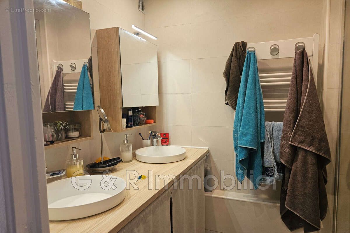 Appartement à AUBAGNE