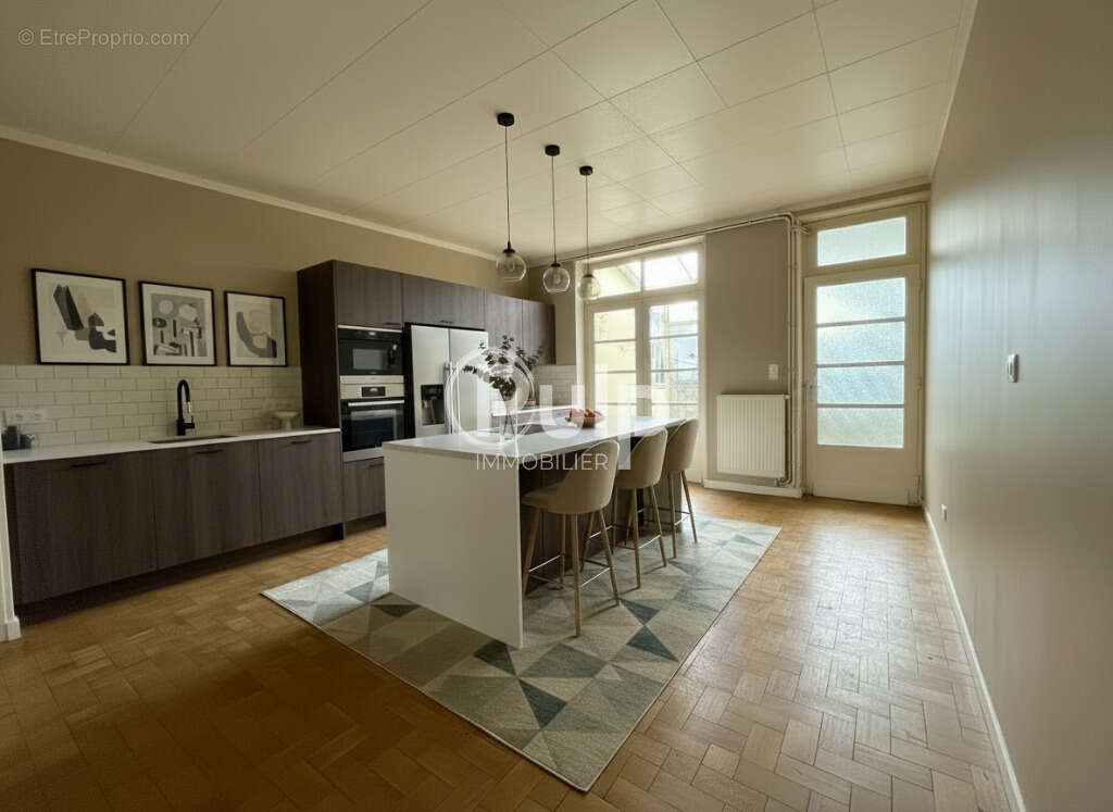 Maison mitoyenne partiellement rénovée - 122 m² - 4 chambres - Inchy-en-Artois - photo 5