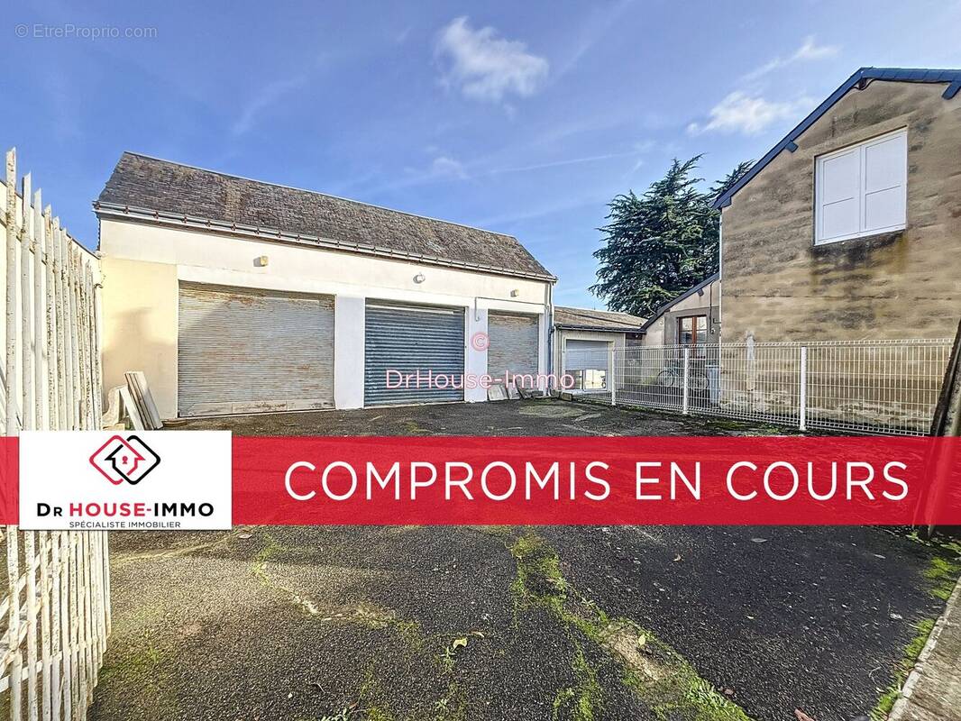 Parking à CHATEAU-LA-VALLIERE