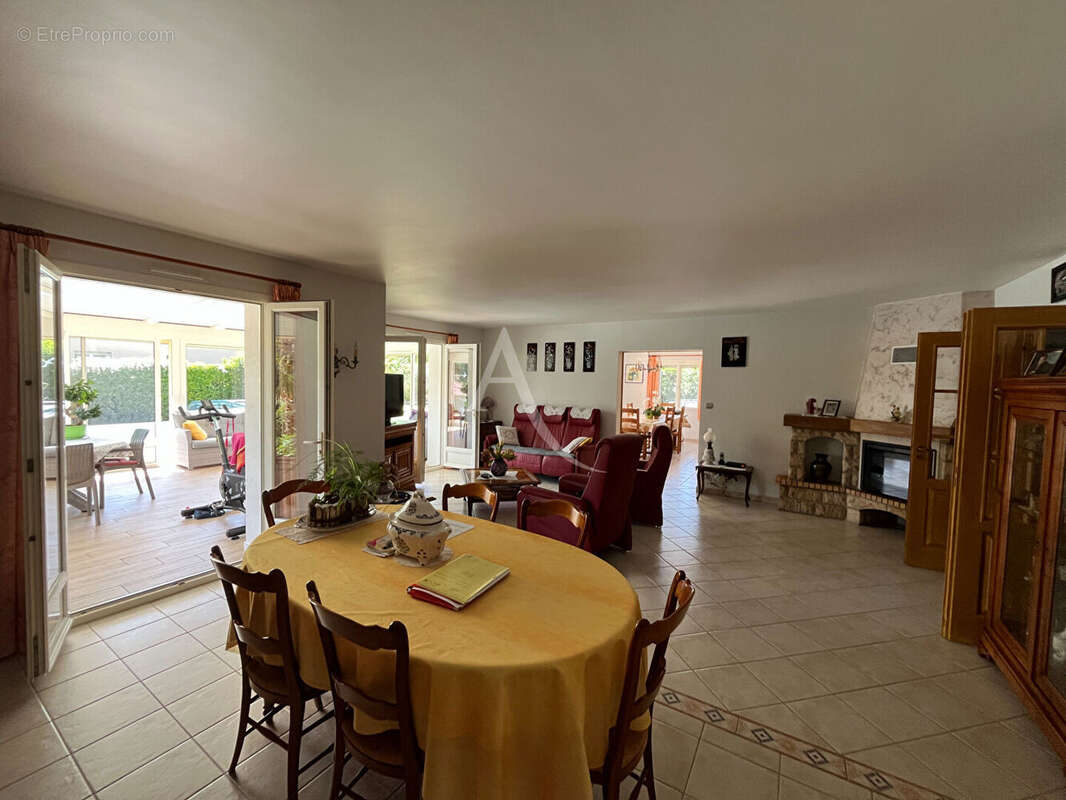 Maison Saint Vincent Sur Graon 9 pièce(s) 213 m2 - photo 3