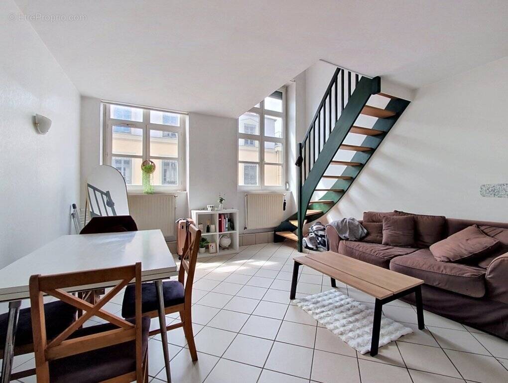 Appartement à LYON-6E
