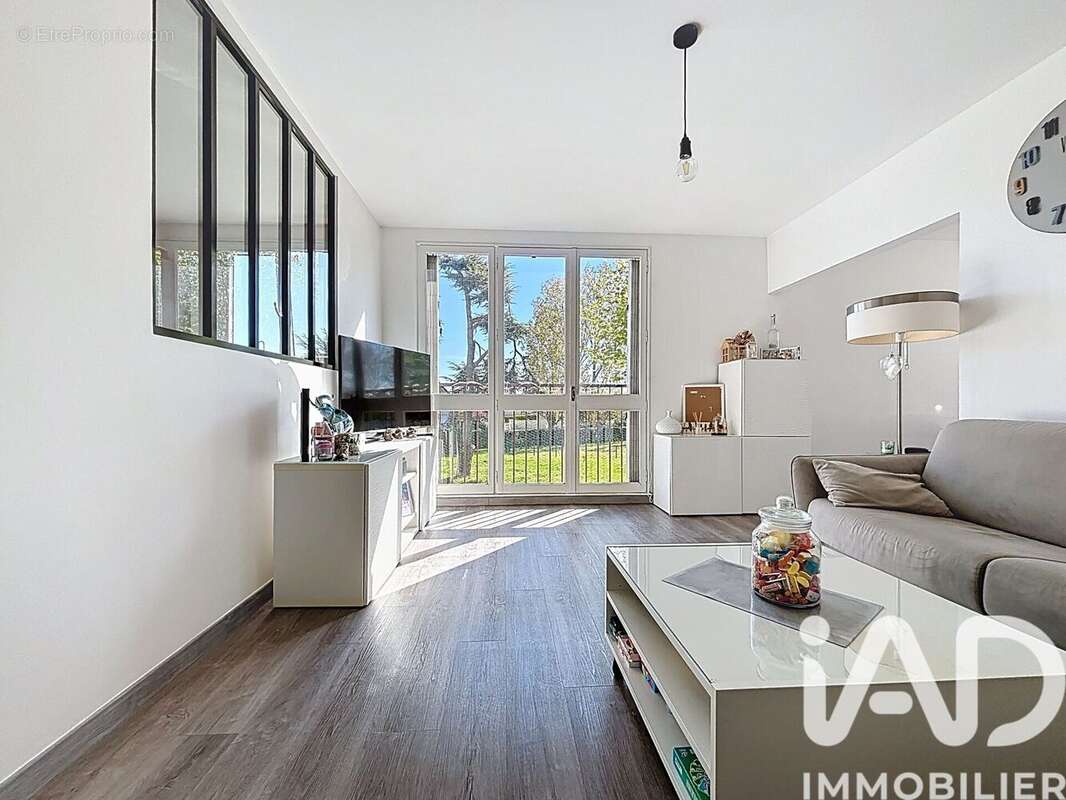 Photo 2 - Appartement à BRETIGNY-SUR-ORGE