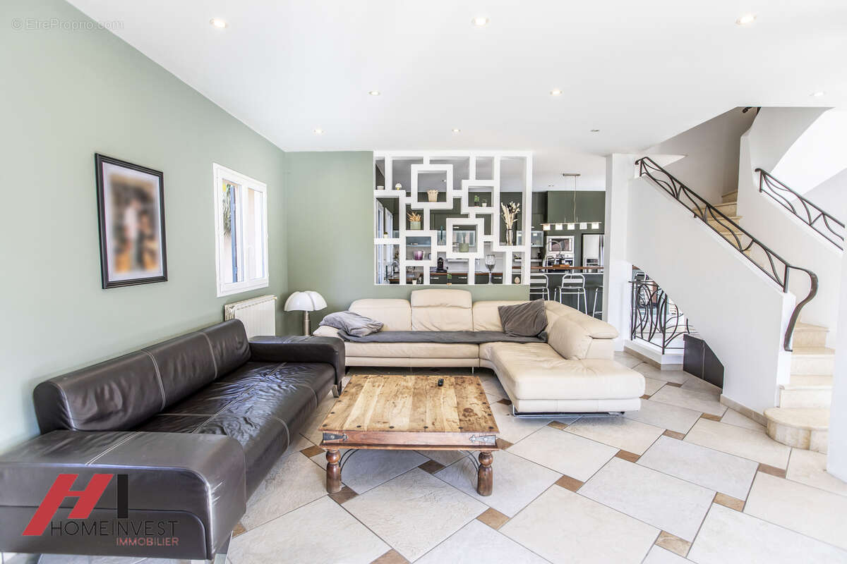 Maison à PLAN-DE-CUQUES