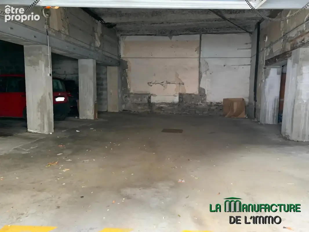 Lot de 7 emplacements de parkings loues - centre ville - saint-etienne - photo 4