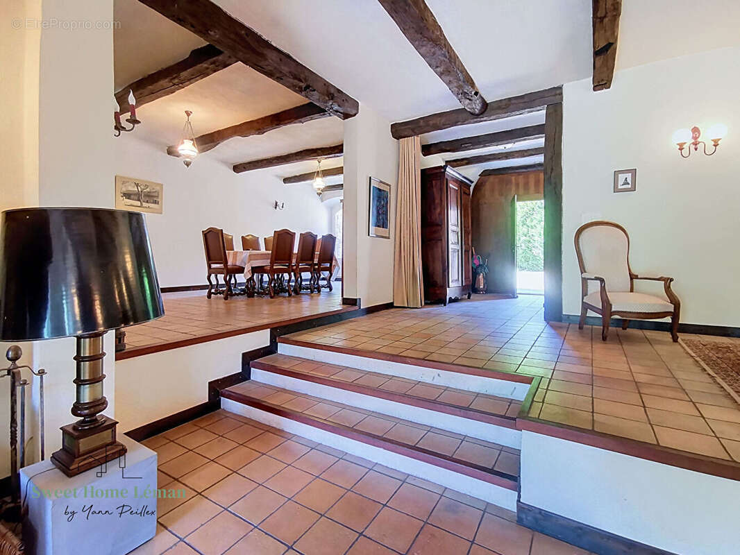 Armoy - propriete sur terrain 9600m² - photo 9