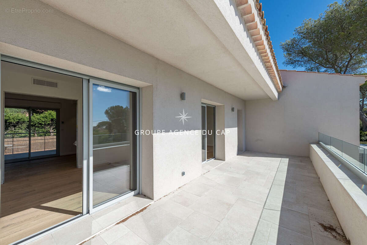 Maison à SAINT-RAPHAEL