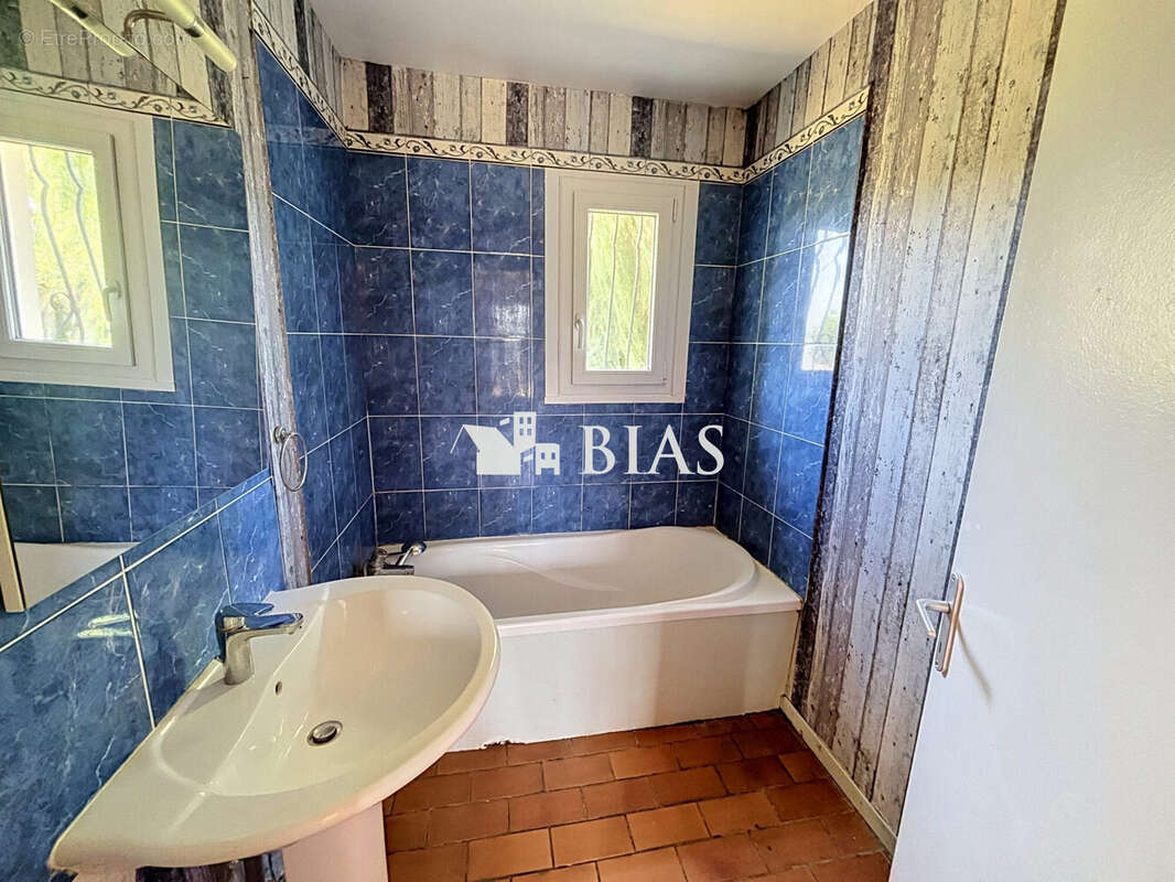 Maison 98 m² à Vandrimare  - photo 8