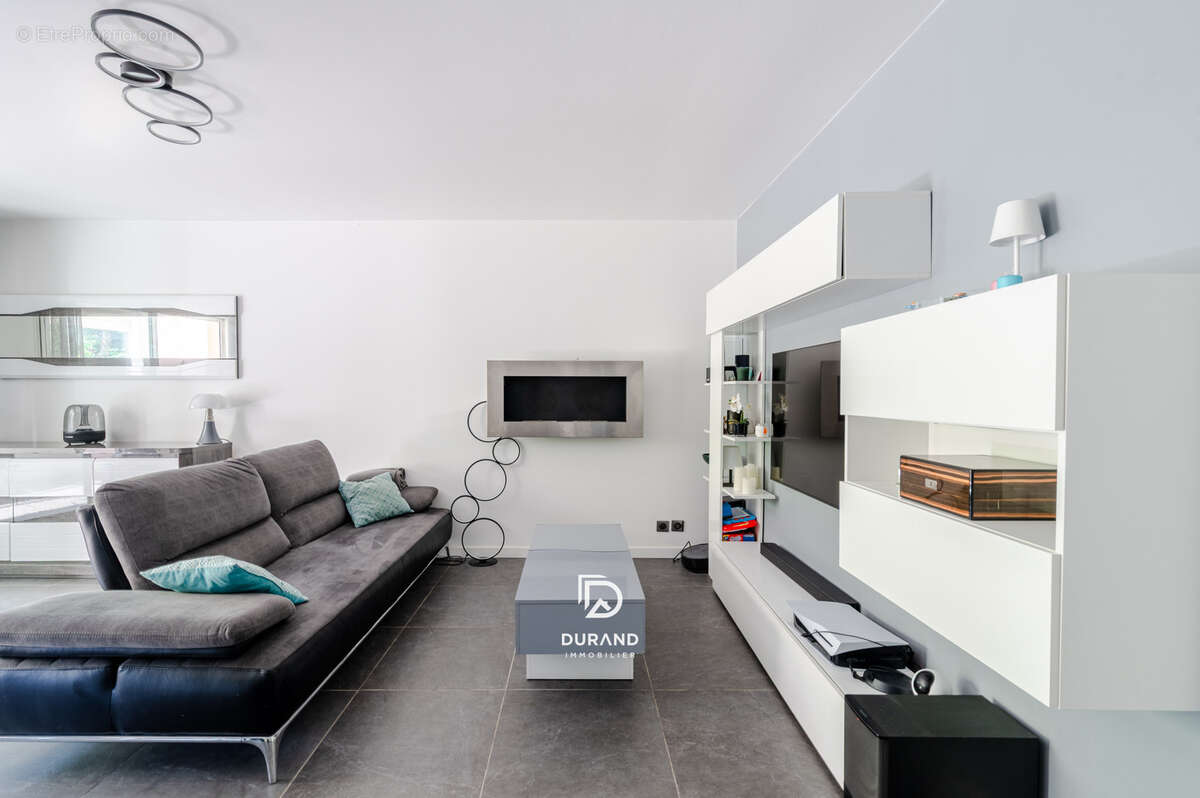 Appartement à MARSEILLE-9E