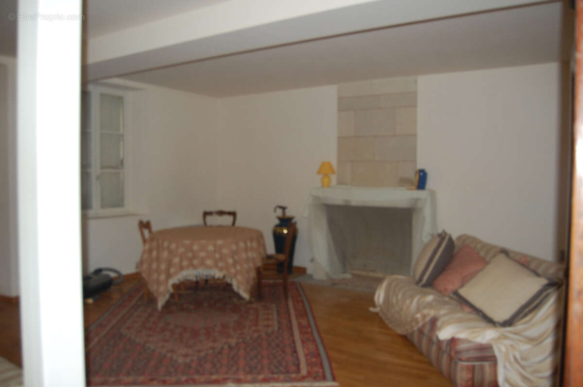 Maison à SAINT-NICOLAS-DE-BOURGUEIL