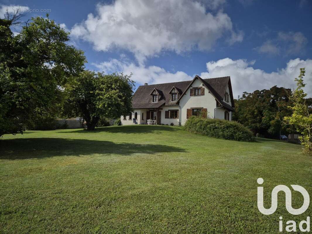 Photo 2 - Maison à PONT-SUR-YONNE