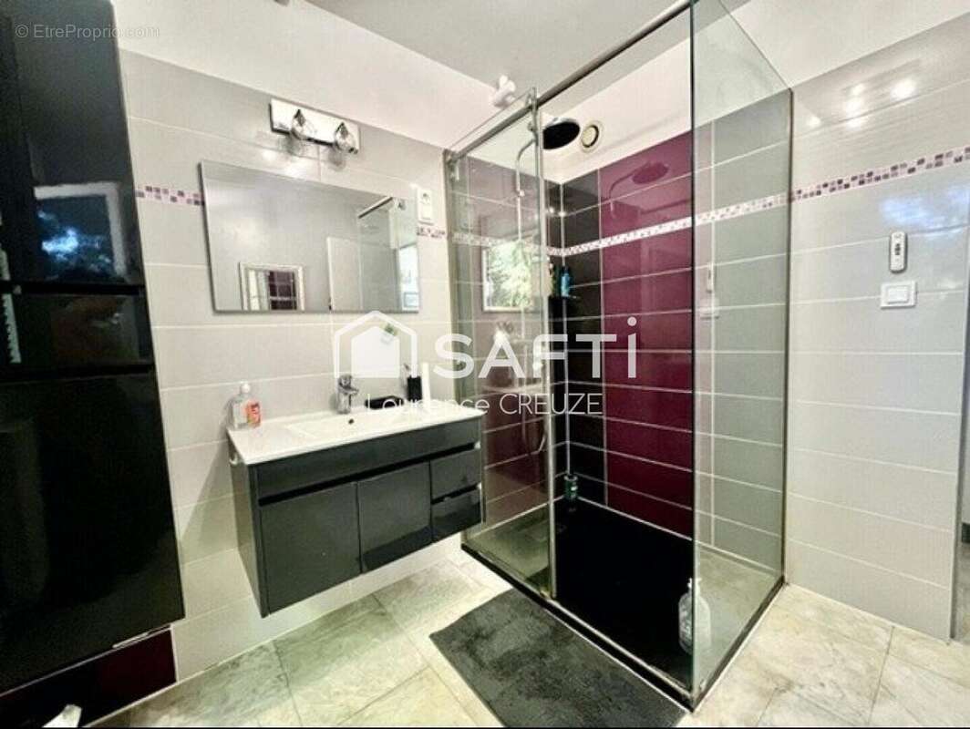 Photo 6 - Maison à MONTFERRAND-LE-CHATEAU