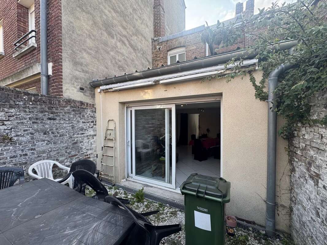 Quartier Saint Anne / Maison avec Cour - photo 3
