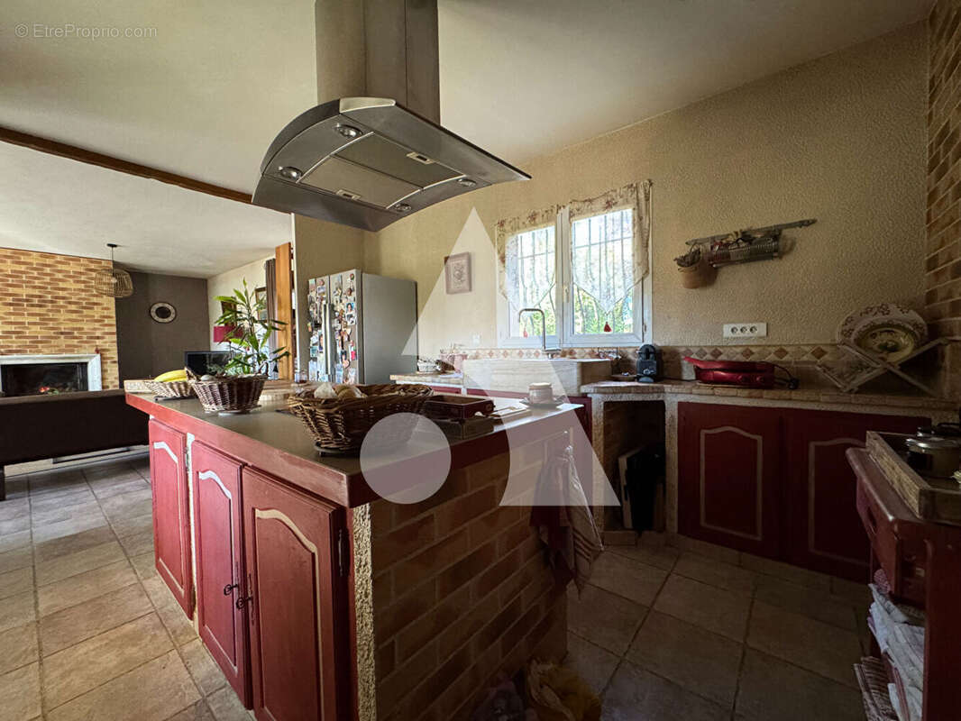 Maison à SAINT-HIPPOLYTE-DU-FORT