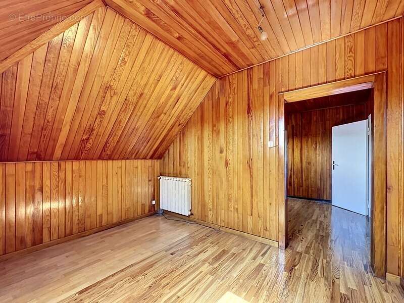 Maison à vendre 8 pièces VARSBERG (57), 2 garages , dépendance et jardin - photo 14