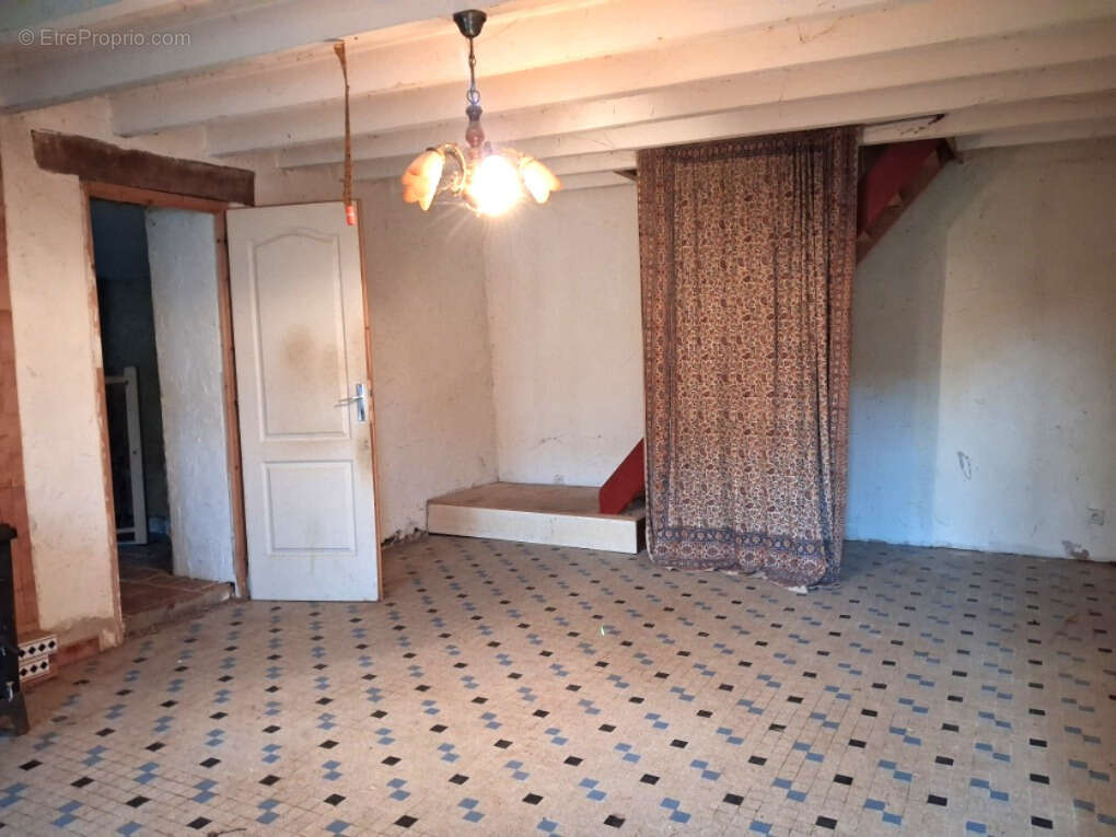 Maison à SAINTE-VERGE